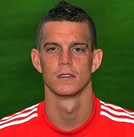 Real Madrid C.F Cam's long term save. Agger_4e4a26863b5b9764079314