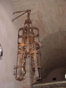 Instrumentos de Tortura usados por la Santa Inquisición 001