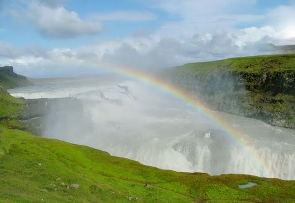 Quelques belles images Arc-en-ciel-parc-de-gulfoss