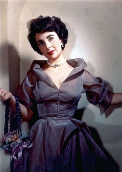 "Liz Taylor."+"Pierre Mondy."+"Bernard Blier." Elisabeth-taylor-photo-3