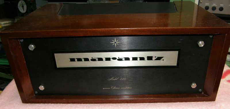 Marantz 1120 contro marantz 1120 001