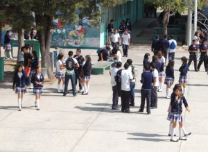 NIÑOS Y ADOLESCENTES CON AUTISMO DE DURANGO SIN DERECHO A LA EDUCACIÓN Durango-colegio-300x219