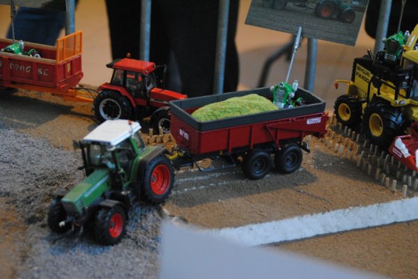 5ème expo Ducasliminiagri les 17 et 18 janvier 2015 3243168306_1_3_vsy8AW7E