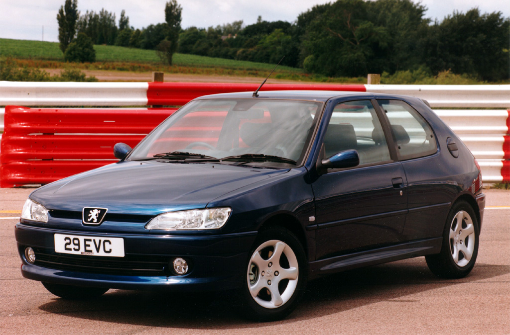 SPORTIVE DE L ANNEE ( periode 90's ) PEUGEOT-306-s16-2817