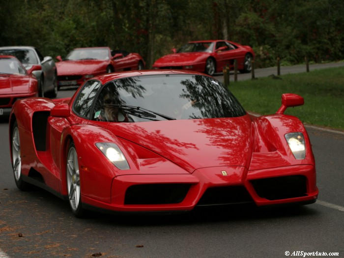 Vos voitures préférées Ferrari-Enzo