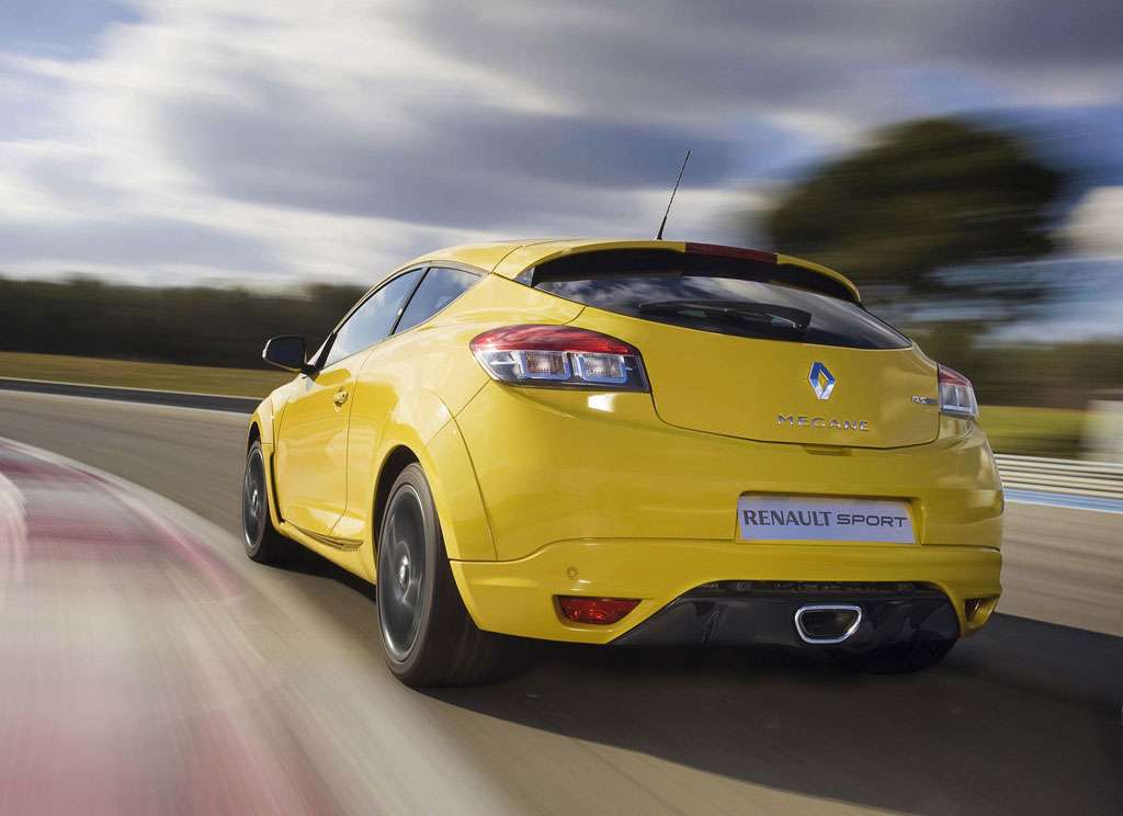 Renault anuncia investimento de R$ 1 bilhão - Página 19 Megane-RS-2