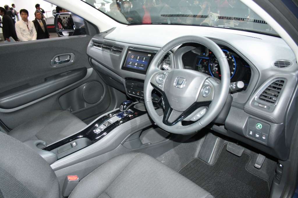 Honda prepara investimento de R$ 1 bilhão no Brasil - Página 2 Honda-Vezel-dashboard1-1024x682