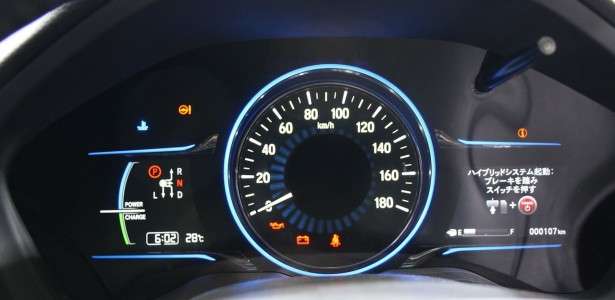 Honda prepara investimento de R$ 1 bilhão no Brasil - Página 2 Honda-Vezel-instrument-cluster-615x300