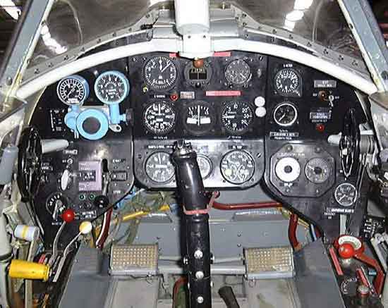 Le Yak 3 du MAE vu de l'intérieur... Yak-3