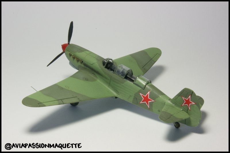 YAK 7V NORMANDIE 1/72 VALOM Dsc00026