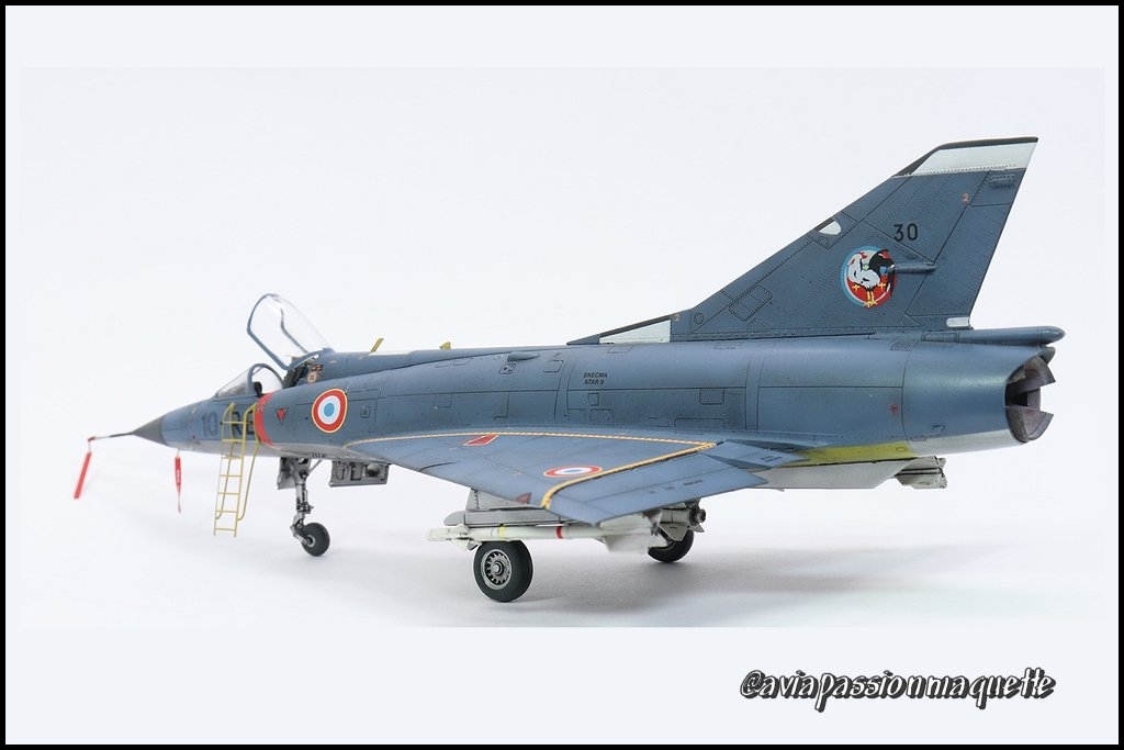 DASSAULT MIRAGE III C - MODELSVIT-1/72 IMG_3053