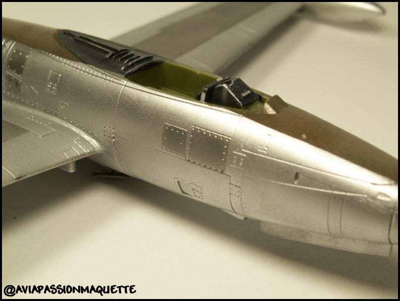 RF84G (f84g) Thunderjet [HobbyBoss] 1/72  RF84G%20009