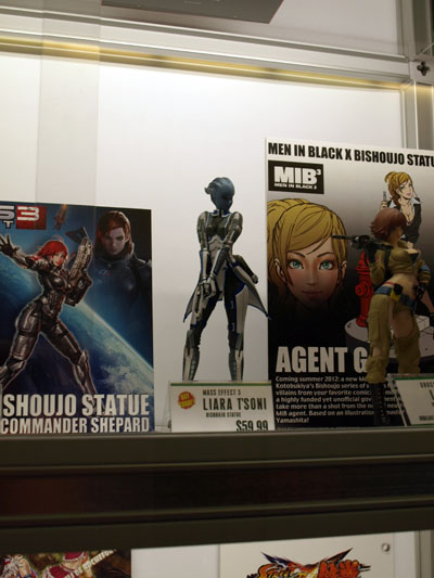 [SDCC 2012] Stand da Kotobukiya- Mass Effect P7114247