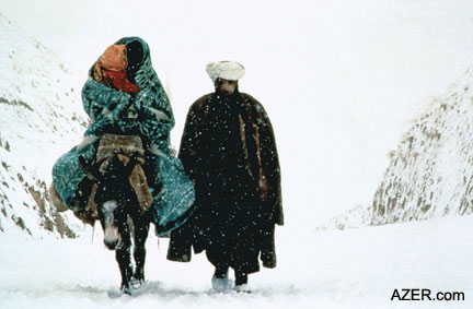 Un belle journée sous la neige 102_310_reza_snow