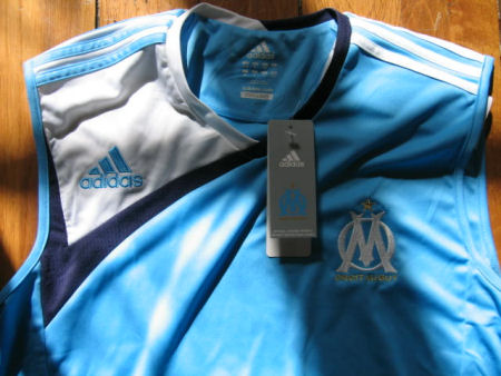 Maillots de l'om 2007/2008 - Page 4 IMG_7332