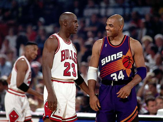 ¿Cuánto mide Dwayne Johnson (The Rock)? - Altura - Real height - Página 2 MichaelJordanCharlesBarkley1