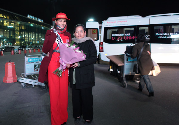 Trương Thị May đến Moscow tham dự "Hoa hậu Hoàn Vũ- 2013" Img__324