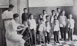 Vắc xin và vấn đề tiêm chủng vắc xin trong lịch sử Việt Nam 3