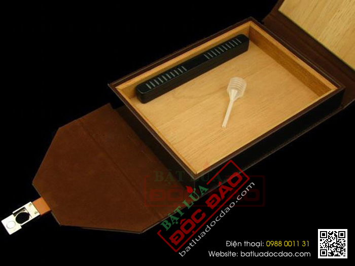 Bao da đựng xì gà Cohiba chính hãng (quà tặng cao cấp) 1452567948-bao-da-dung-xi-ga-hop-dung-xi-ga-bao-da-cigar-hop-dung-cigar-cohiba-2