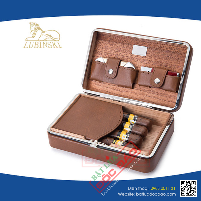 Giá set phụ kiện cigar: bật lửa hút cigar, dao cắt cigar, hộp đựng cigar Cohiba? 1452740532-set-phu-kien-xi-ga-hop-giu-am-xi-ga-bat-lua-hut-xi-ga-dao-cat-xi-ga-cohiba-2