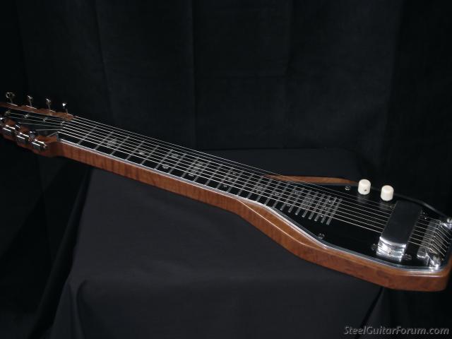 la légende continue 3369_lapsteel1_1