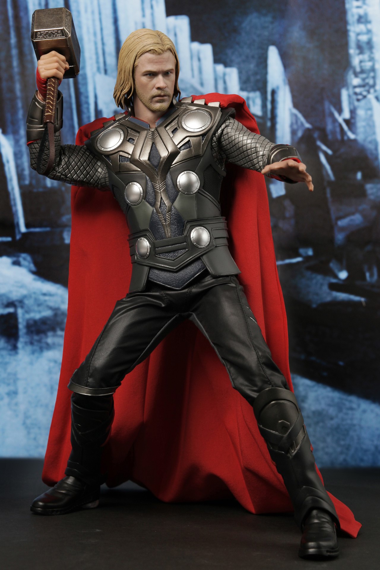 [Hot Toys] THOR 1/6 scale - LANÇADO!!!! - Página 3 121717chu8cxo9l2cuhotr