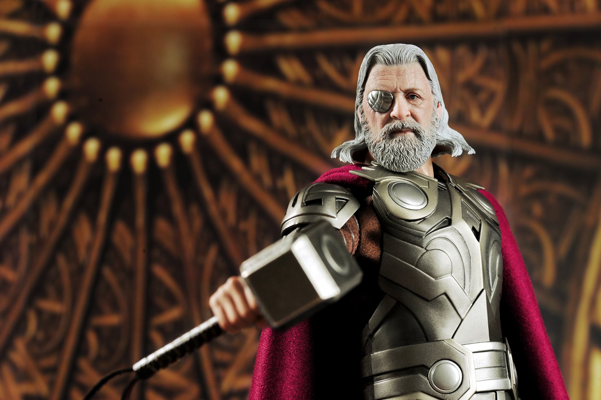 [Hot Toys] MMS148 - Thor - Odin 154114cwuucbsych01tbsz