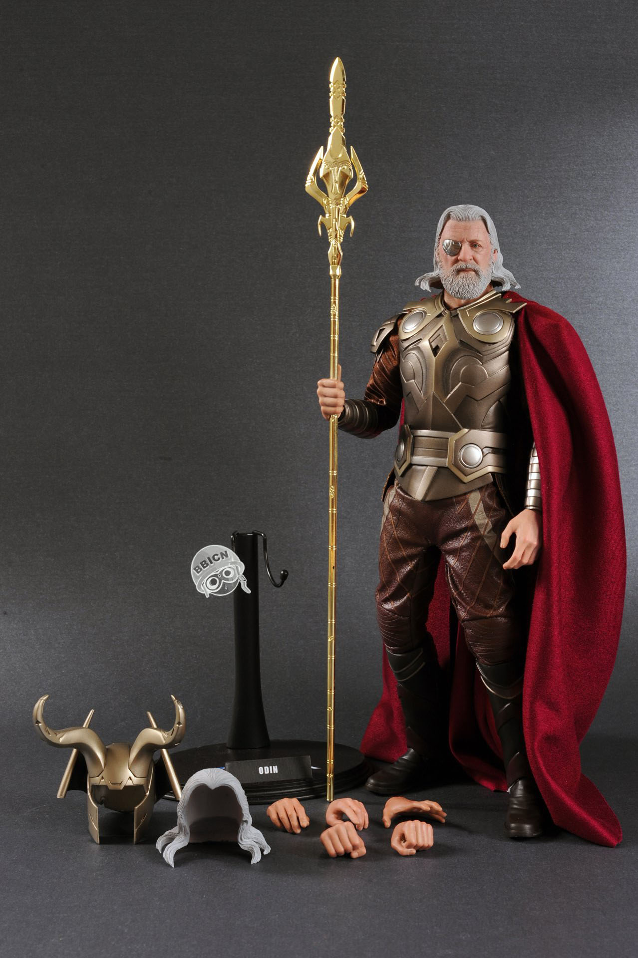 [Hot Toys] THOR: Odin 1/6 scale - LANÇADO!!! 1554042pj5n7lt2jggel12