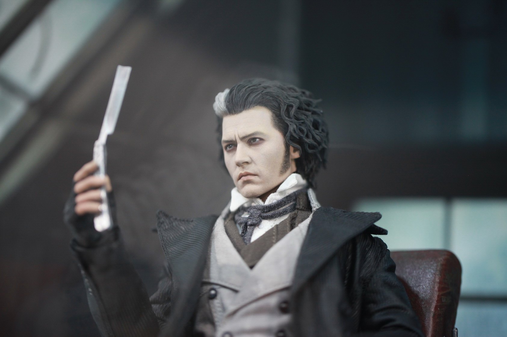 [Hot Toys] Sweeney Todd: The Demon Barber of Fleet Street: 1/6th scale - Página 3 104804bgz6zfxd9i5cgkgy