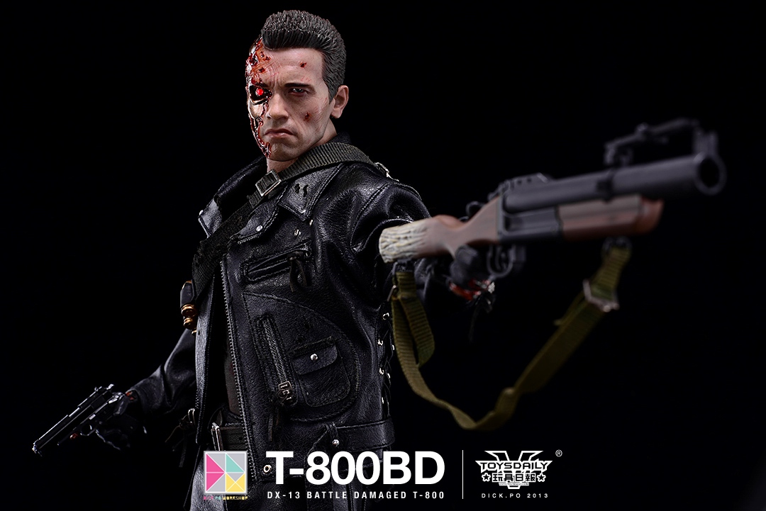 [HOT TOYS] DX13 Terminator 2 T-800 - 1/6 scale BATTLE DAMAGED - Página 38 145004dzvawyki4zi0rkq1