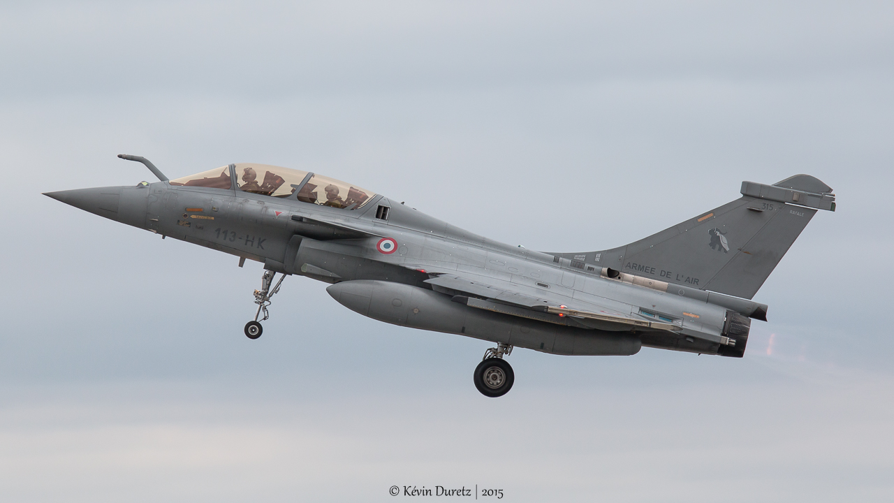 BA 105 Evreux-Fauville - Départs des avions participant au défilé du 14 juillet 2015 sur les Champs Elysées à Paris  12376