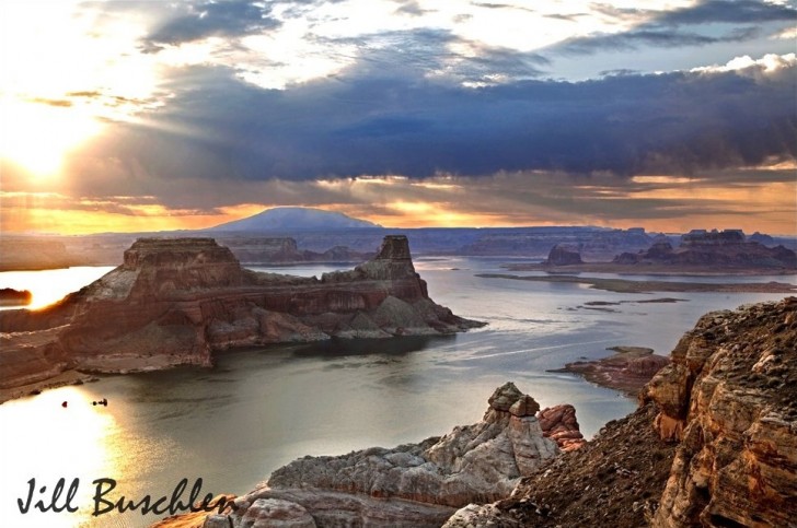 CELE MAI FRUMOASE LOCURI DE PE PAMANT  - Pagina 4 Lake_Powell_Utah_02-728x483