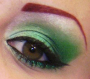       Green-eyeshadow2-300x264