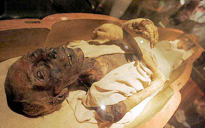 UNEARTHED IN PERU: Overwhelming Evidence Stuns Experts–Something, or Someone “Else”, Was Here! Ramses-II-mummy