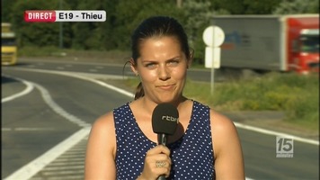 Jolies journalistes en vrac (RTBF - 2013) Sarah_heinderyckx-15_minutes-20130801-by_pouce_tn