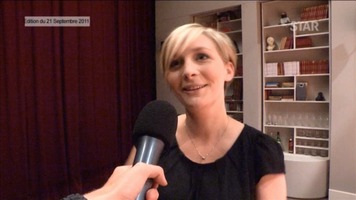 Fanny Jandrain : Balades (RTL-TVi - Juillet 2015) Fanny_jandrain-et-maria_del_rio-star_news-20110921-6-by_pouce_tn