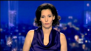 Journalistes en vrac (RTBF/RTL-TVi - Avril 2016) Hadja_lahbib-jt_rtbf-20110422-2-by_pouce_tn