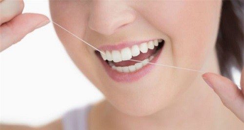 Cách làm sạch răng bằng tăm tre liệu có gây hại và giải pháp thay thế 8