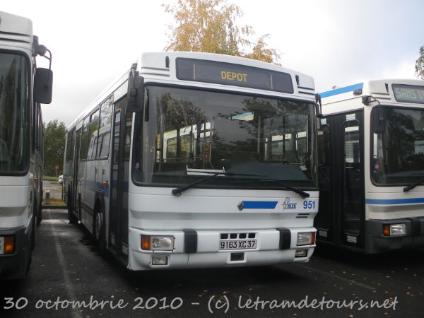 Prsentation des bus 951%20Renault%20PR112