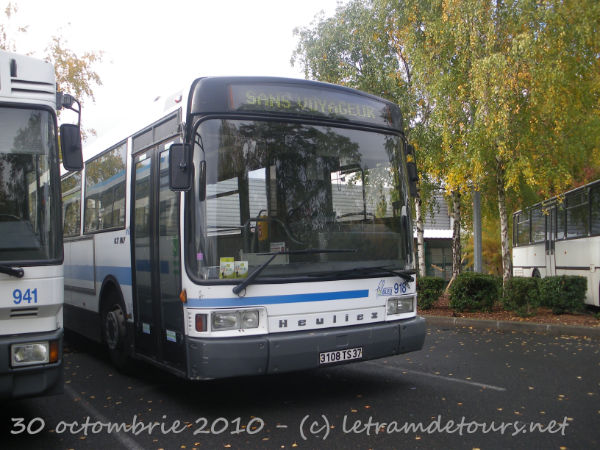 Prsentation des bus 918%20Heuliez%20GX107