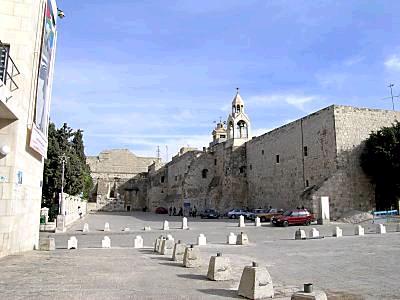 SUR LES TRACES DE JÉSUS Nativiteeglise2