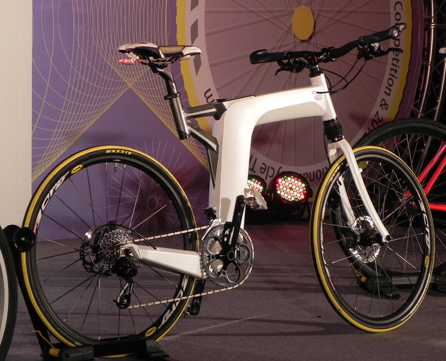 Neobični bicikli Larry-Chen-Velocity-ebike