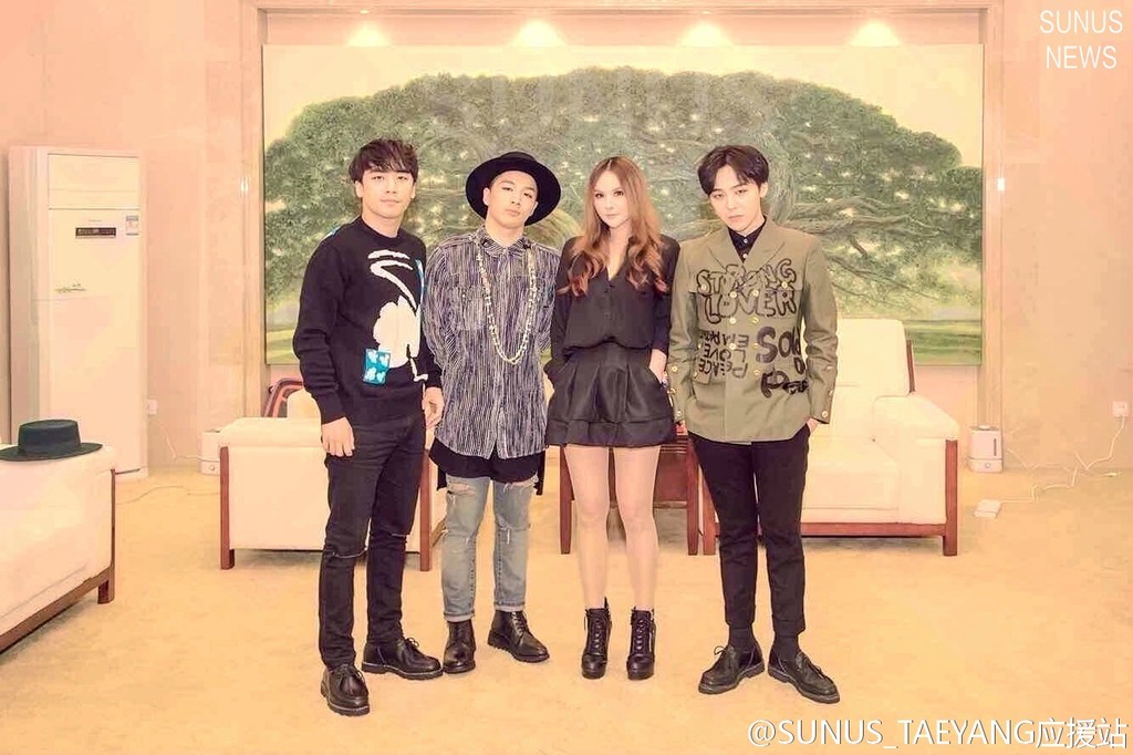 [28/3/15][Pho/Vid] GD, Taeyang và Seungri @ Fanmeeting ở Phúc Châu, TQ GDYBRI%20Backstage%20Fuzhou%20via%20SUNUS_TAEYANG%E5%BA%94%E6%8F%B4%E7%AB%99%2001