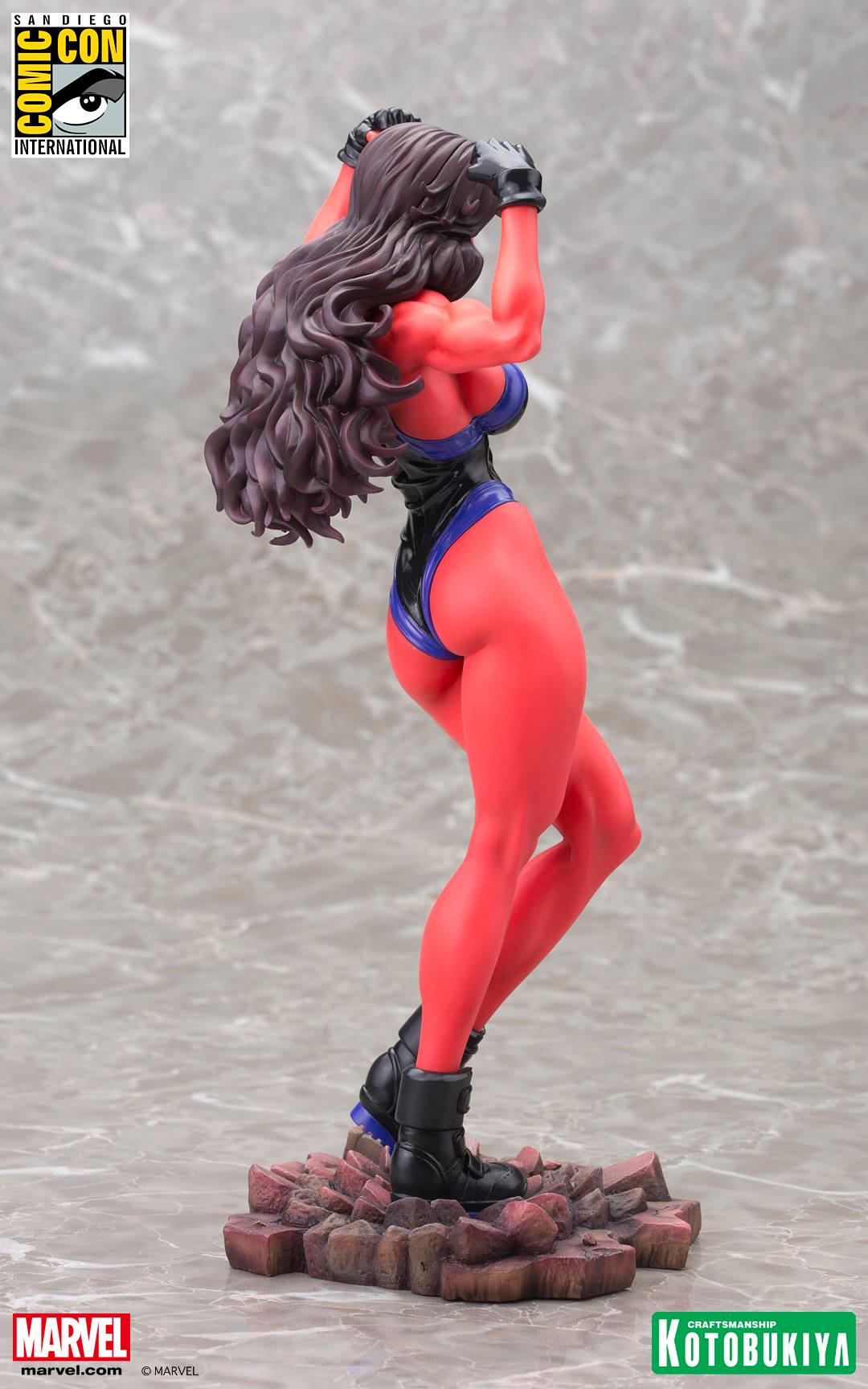Action Figures: Marvel, DC, etc. - Página 4 Red-she-hulk-bishoujo-statue-2015-sdcc-exclusive-marvel-kotobukiya-7