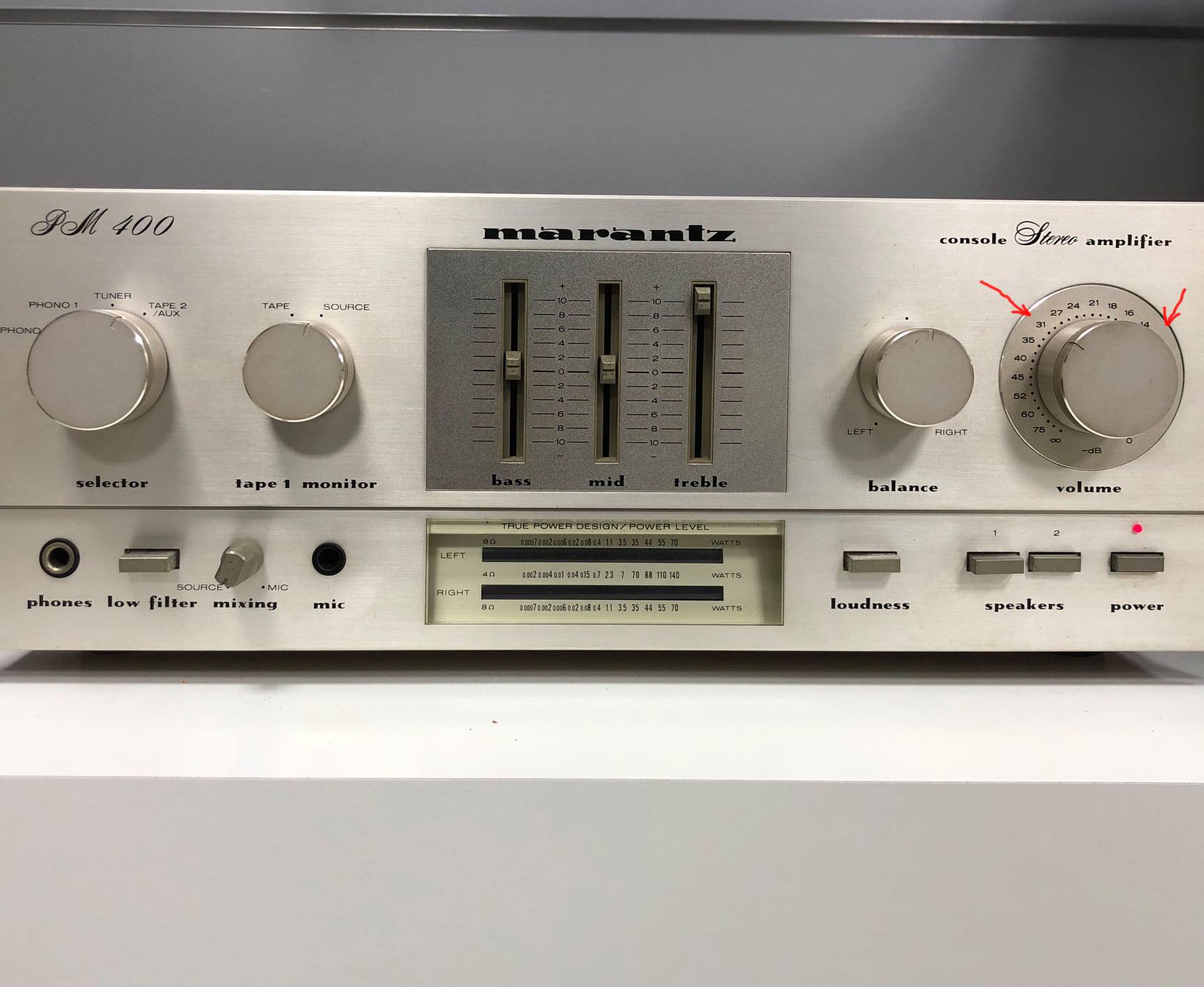 Fischio dall'amplificatore Marantz_pm400