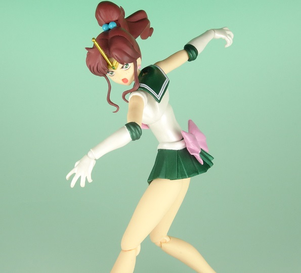 [S.H.Figuarts] Sailor Moon - Página 13 DSC07208_50