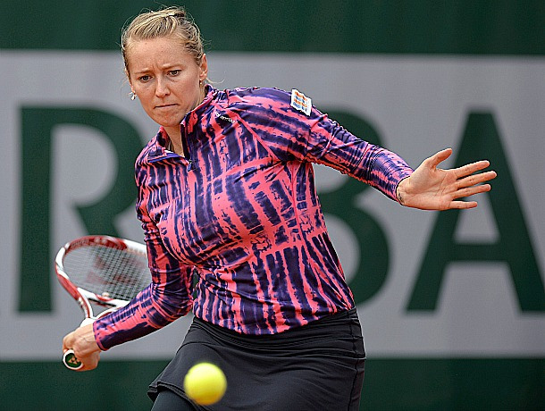 "Demandez le programme de la journée & de la nuit !" 13-Olga-Puchkova-tie-died-shirt-by-tonic-2013-French-Open-Fashion-11