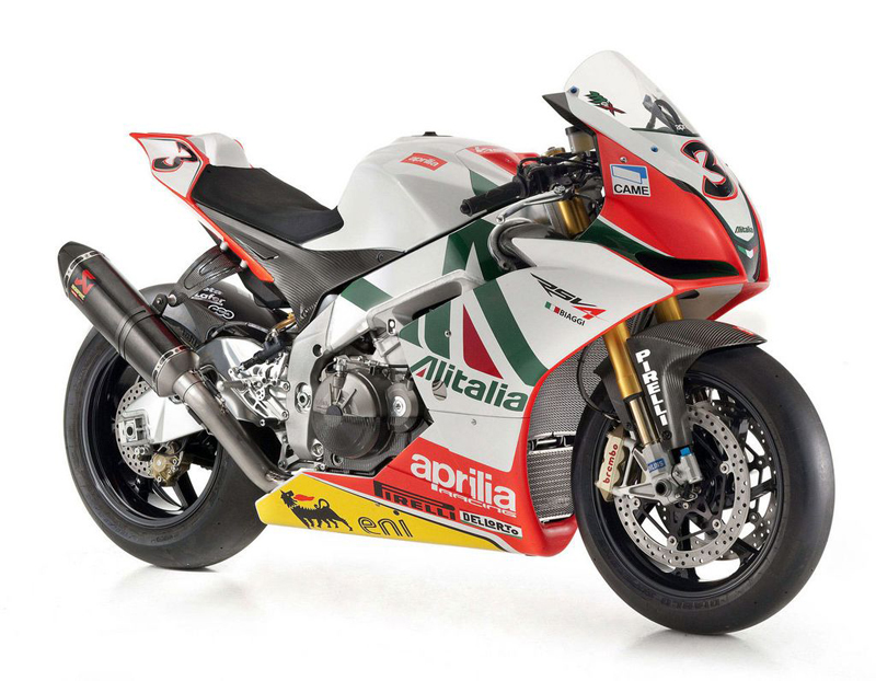 Aprilia RSV4 Biaggi Replica : une moto grand public à 50 000 euros ! 051010-aprilia-rsv4-biaggi-replica-01