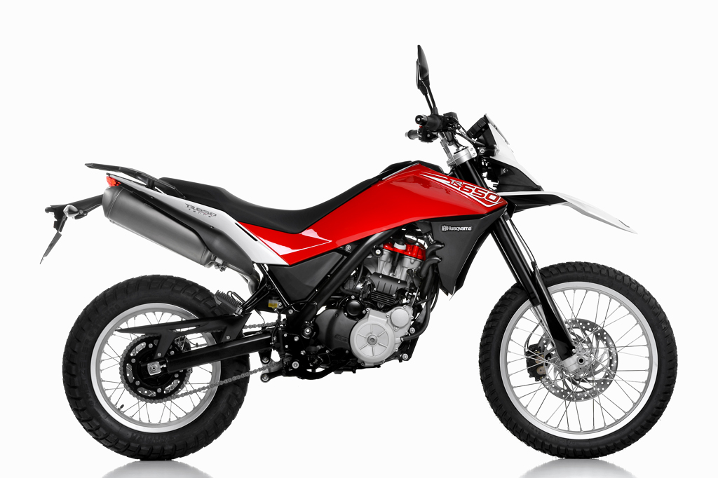 NUEVA Husqvarna TR 650 Terra  071112-2013-husqvarna-tr-650-terra-1