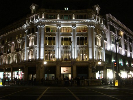 Niketown Flag Store Niketown-Londra